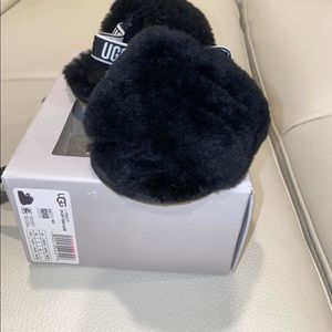 UGG Black Fluff Slide
